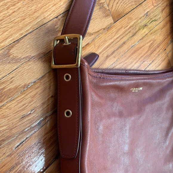 Vintage coach crossbody bag - Picture 12 of 14